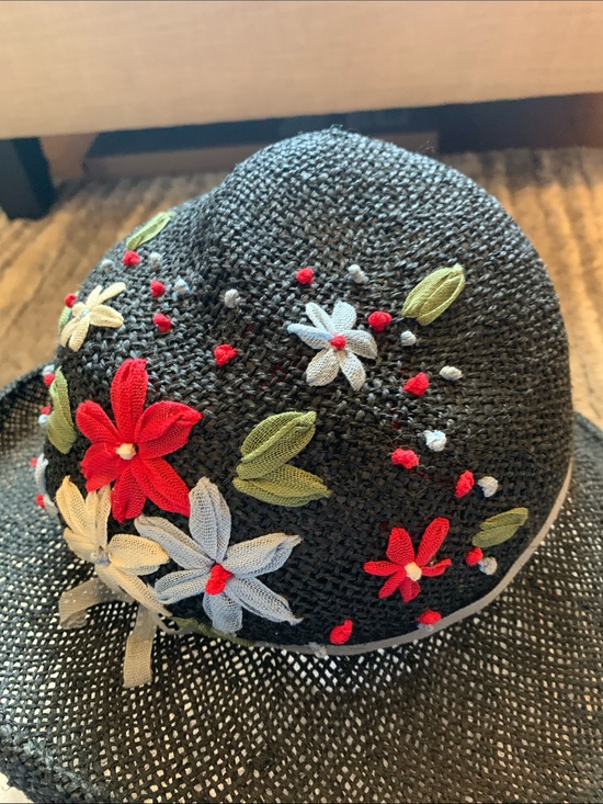 Vintage Louise Green Los Angeles Black Straw Sun Hat with Floral Embroidery main image 5